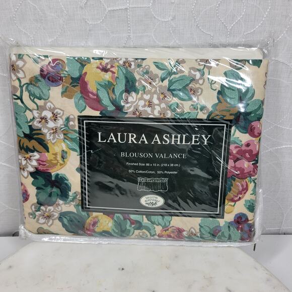 Vintage Laura Ashley Rubens Floral Blouson Valance 86x15 New in Package - Picture 4 of 13